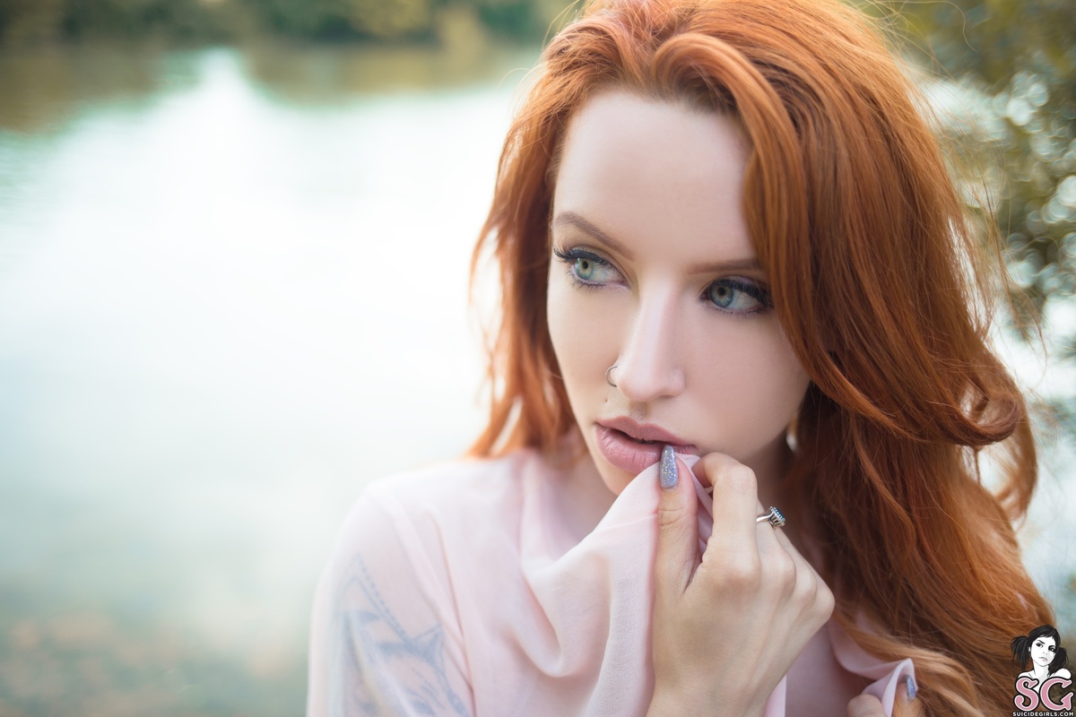 rouge-riverofdreams-03.jpg