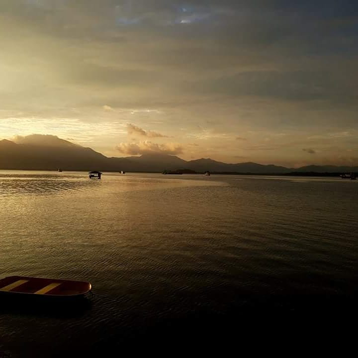 Sunset at Baywalk Palawan