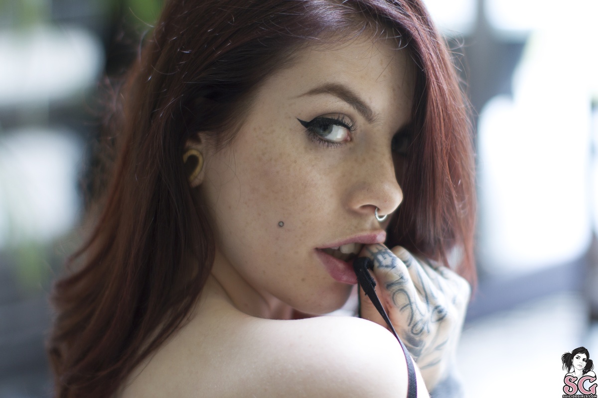honeybea-lostdiadem-15.jpg