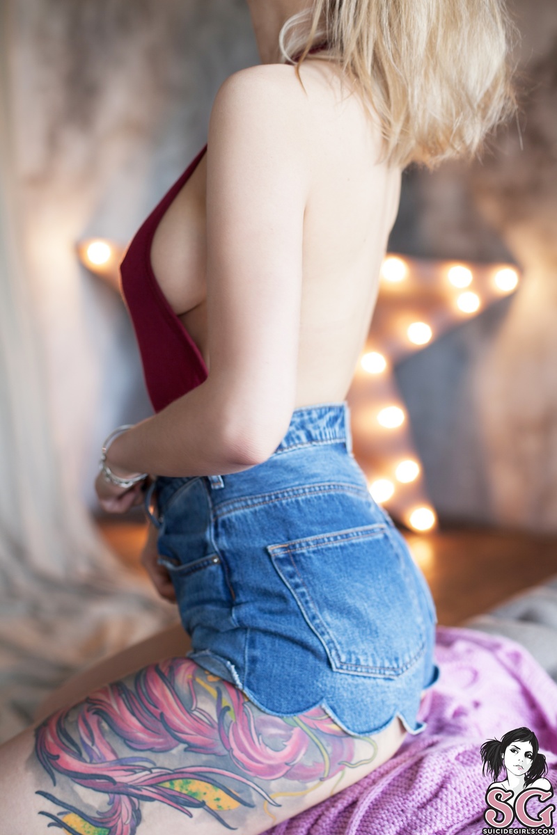 carrie-kissunicorn-03.jpg
