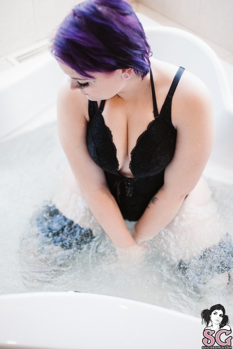 haileigh-lushrelaxation-17.jpg