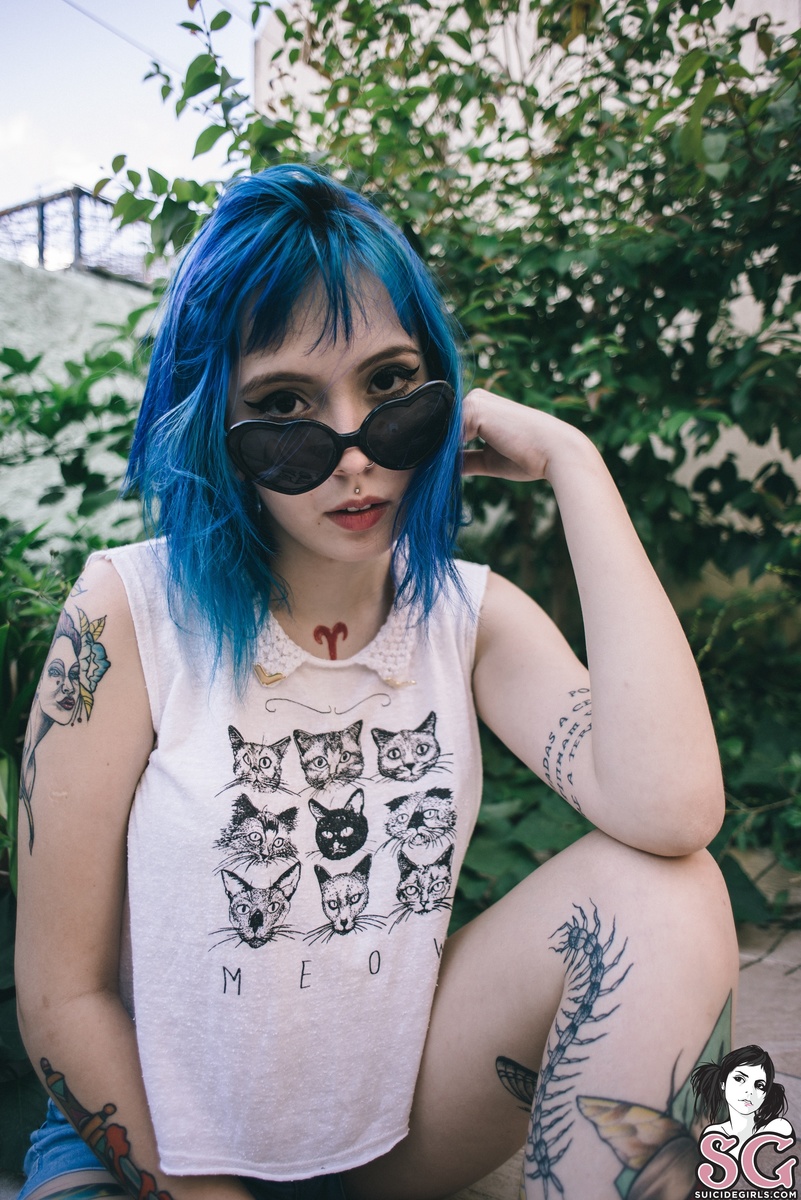 vohs-lolitainthegarden-01.jpg