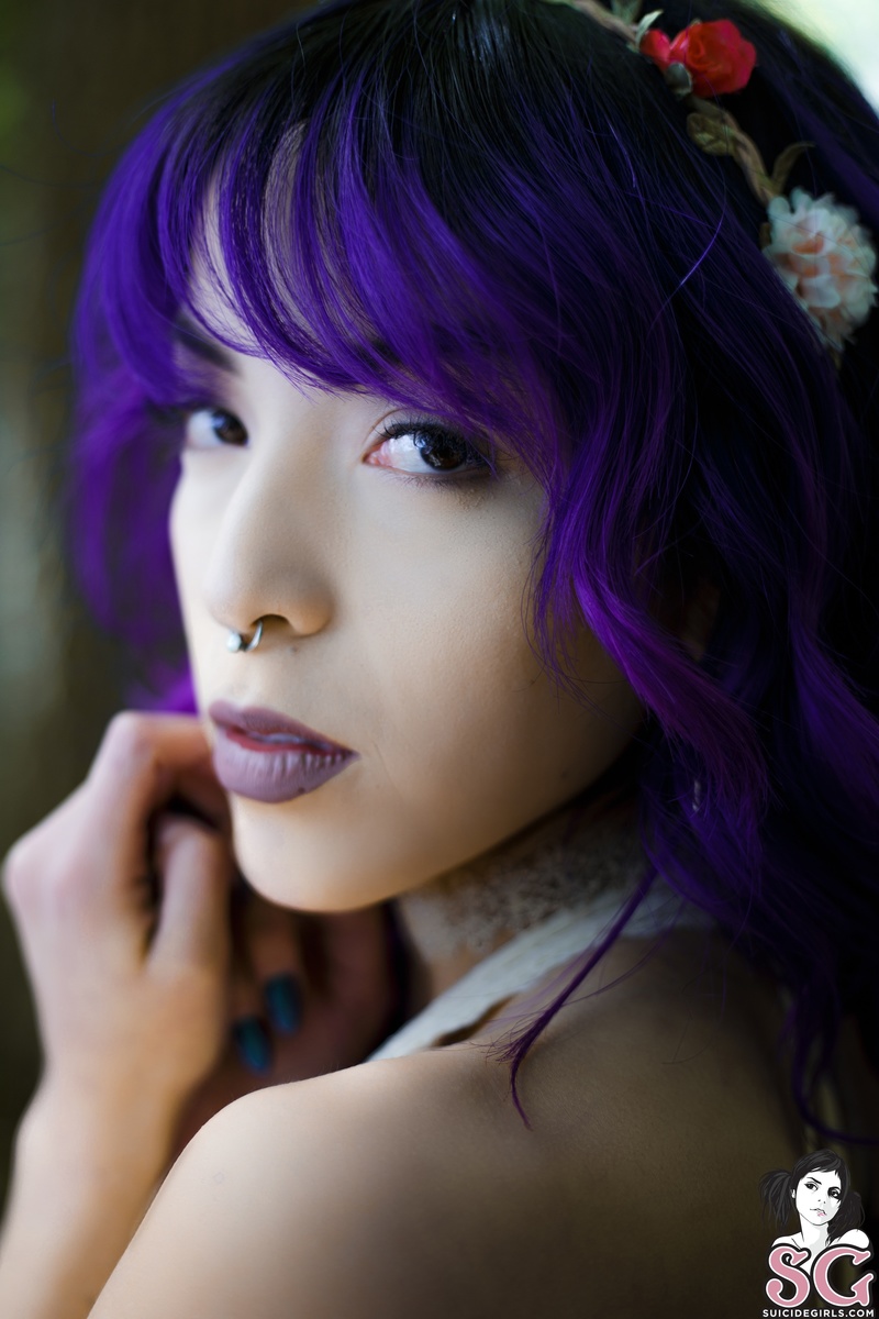 adorn-lost-11.jpg