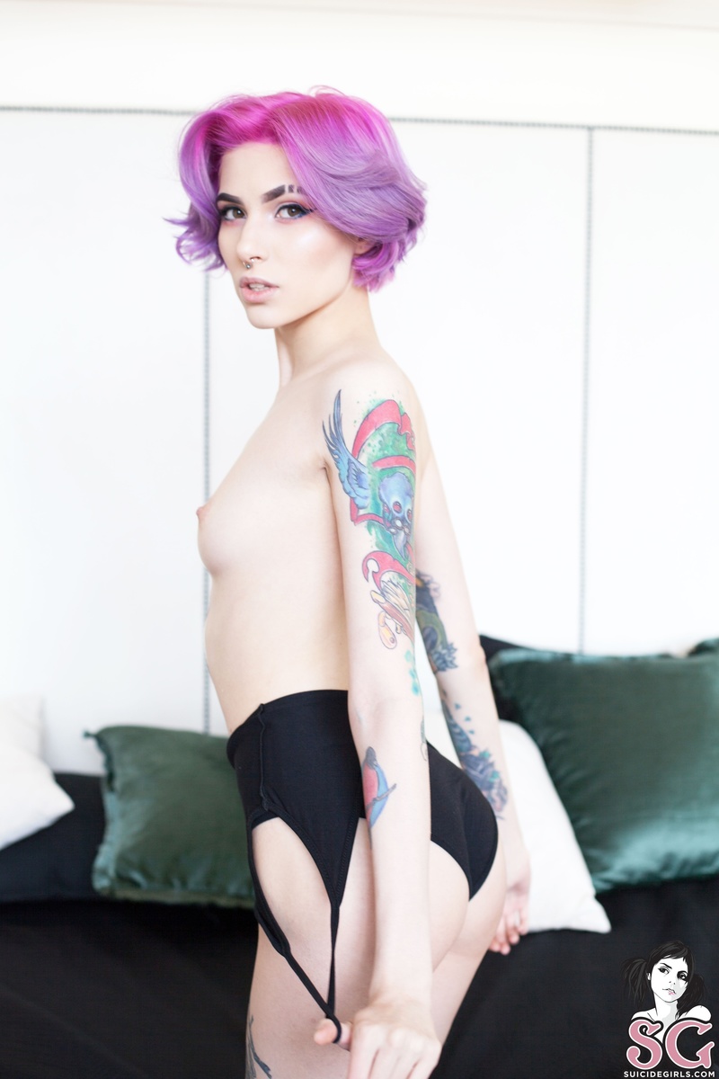 snowyfeles-iris-13.jpg