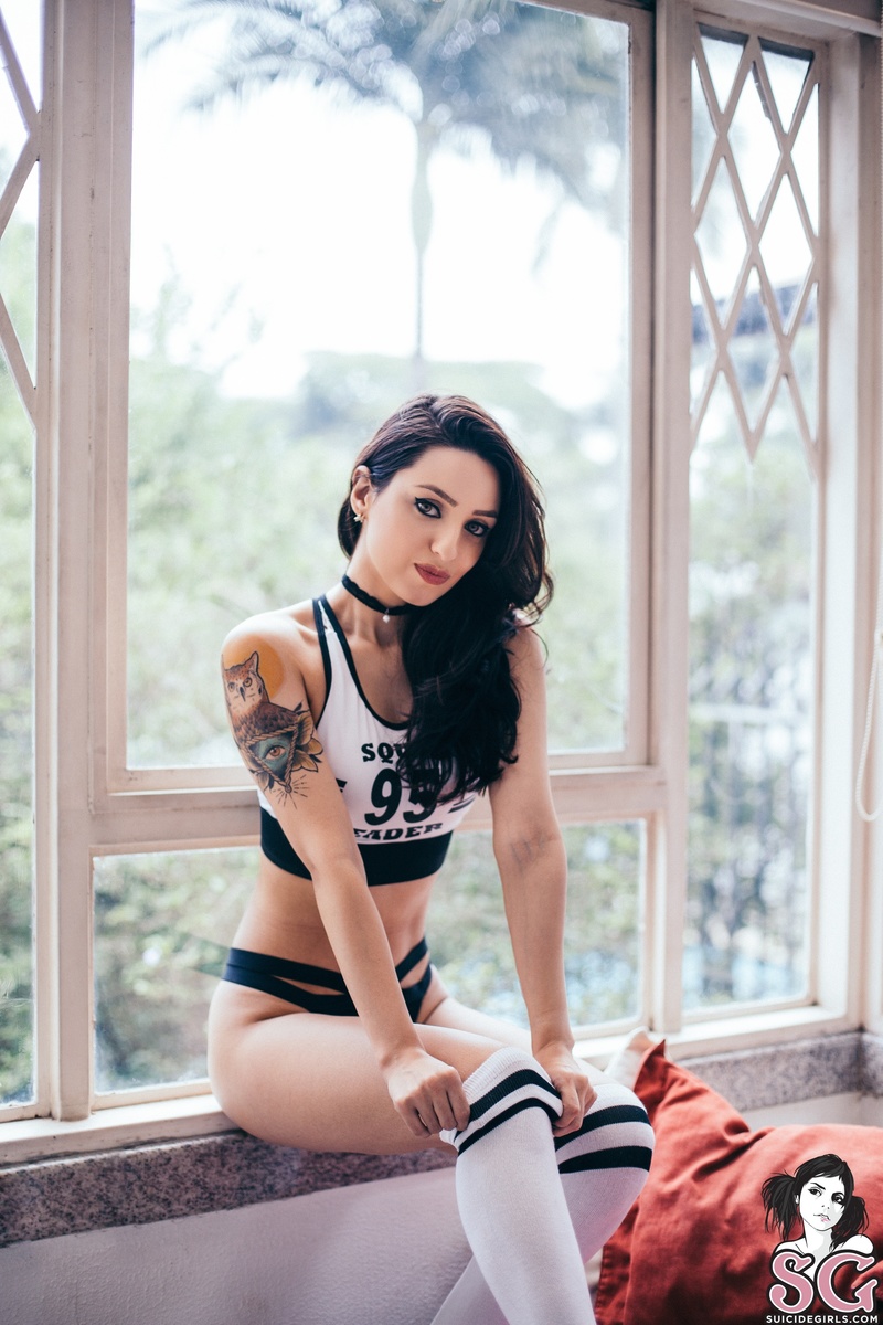 ivydenali-darkside-07.jpg