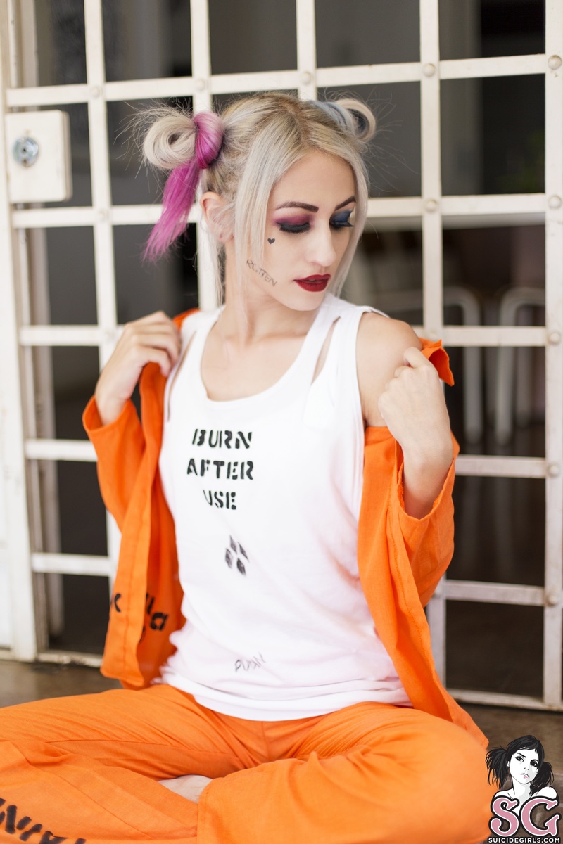 alyssa-burnafteruse-05.jpg