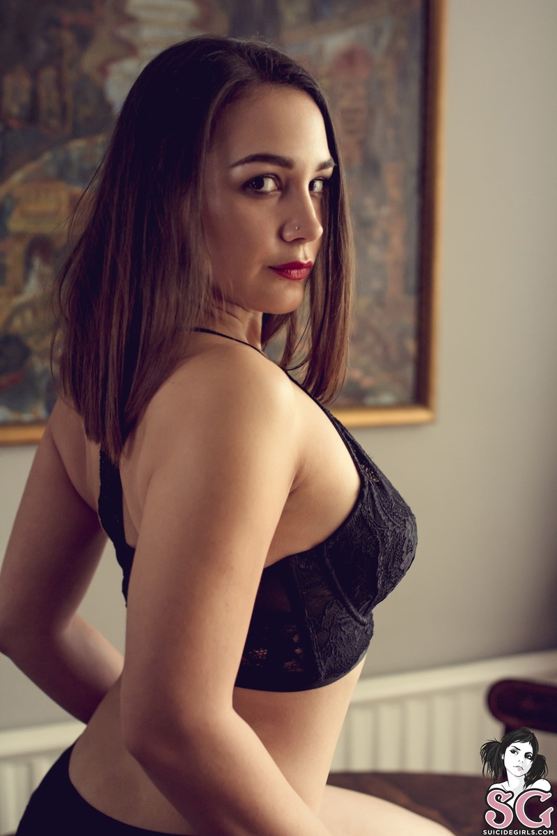 lottey-tablemanners-11.jpg