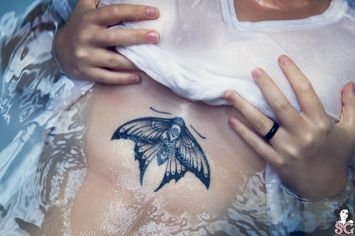 caraphernelia-waternymph-13.jpg