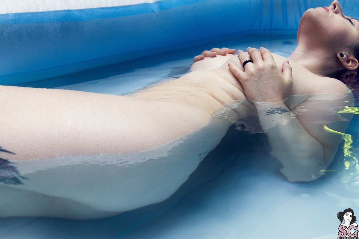 caraphernelia-waternymph-37.jpg