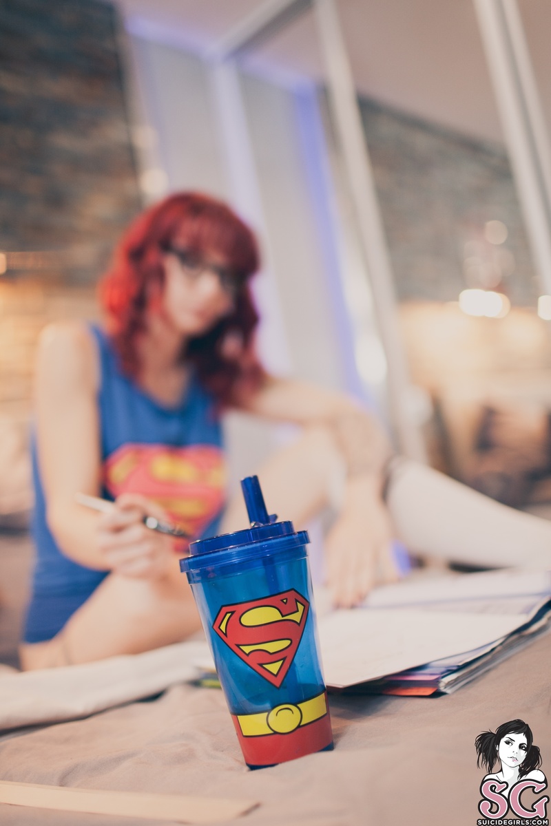 lovia-batloviavssupermyssa-03.jpg
