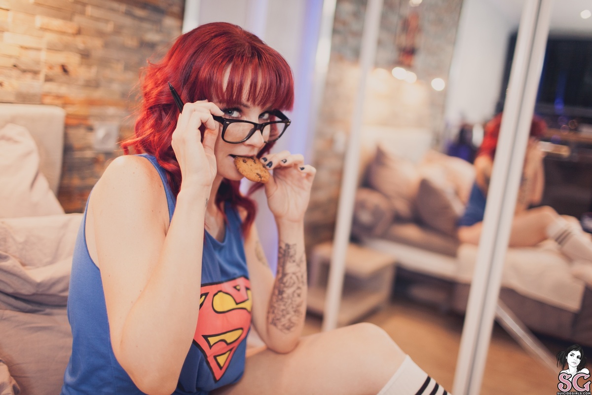 lovia-batloviavssupermyssa-05.jpg