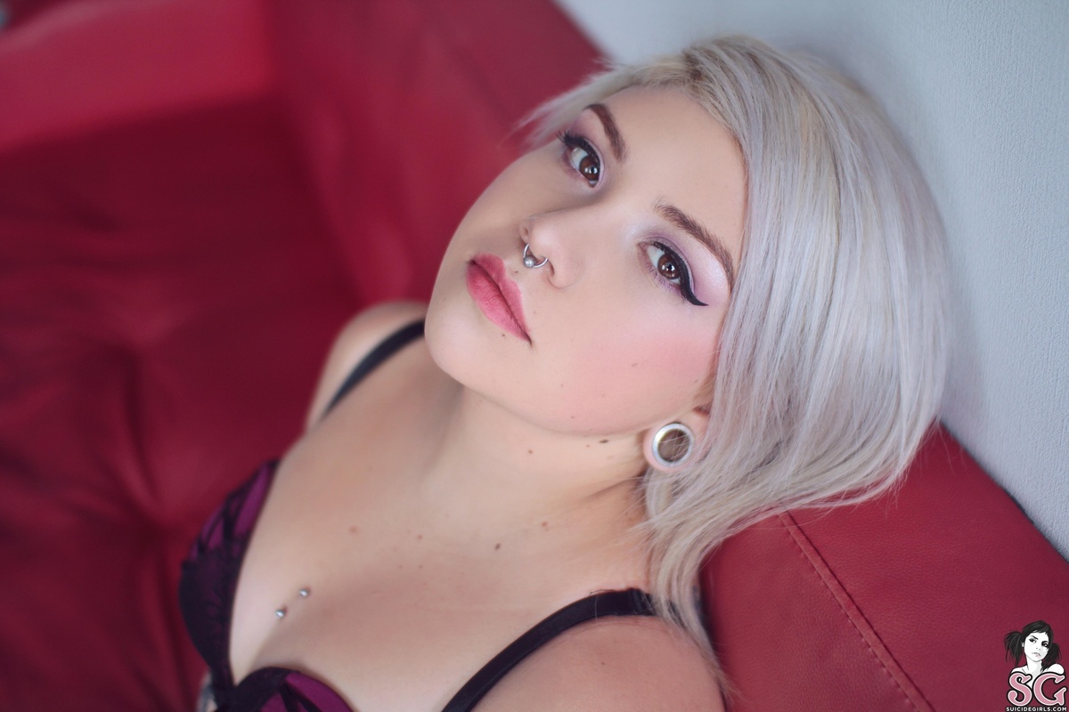 tiffanysickmind-darkseduction-09.jpg