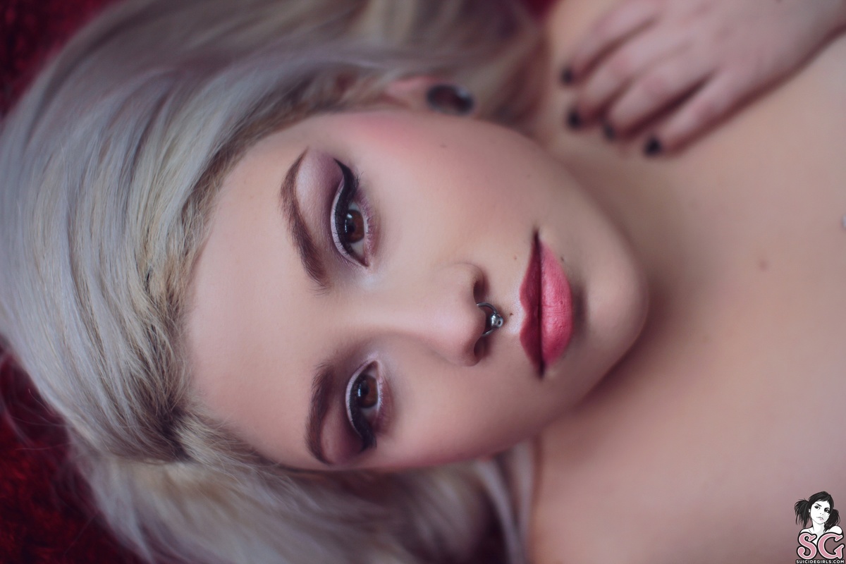 tiffanysickmind-darkseduction-21.jpg