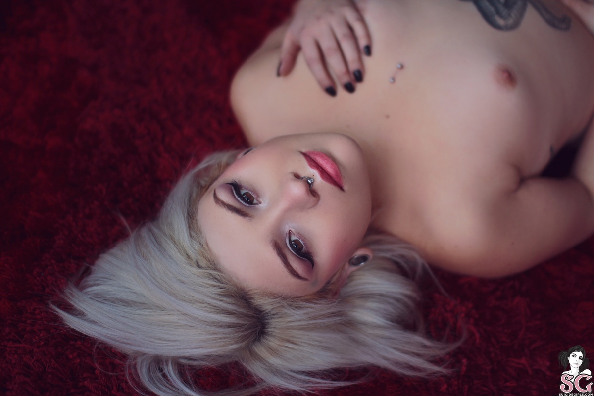 tiffanysickmind-darkseduction-23.jpg