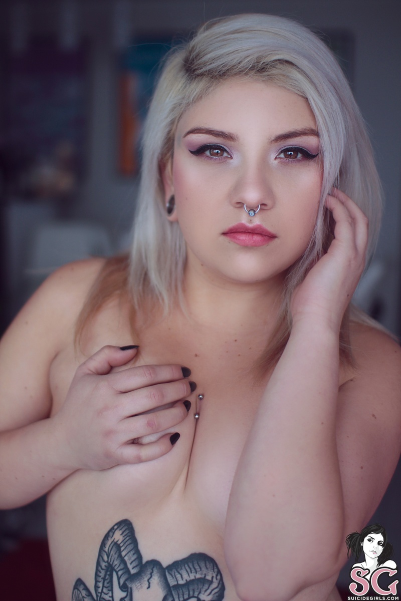 tiffanysickmind-darkseduction-33.jpg