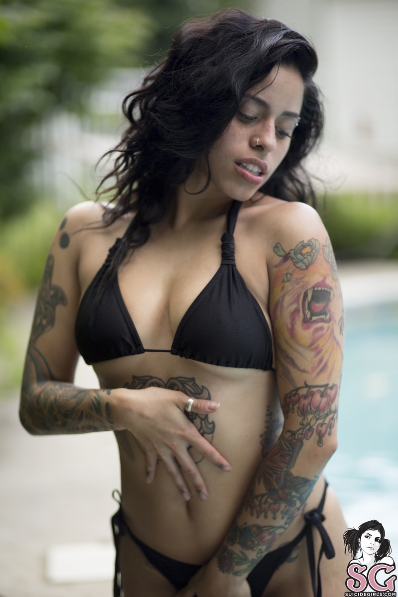 fenix-wetdream-07.jpg
