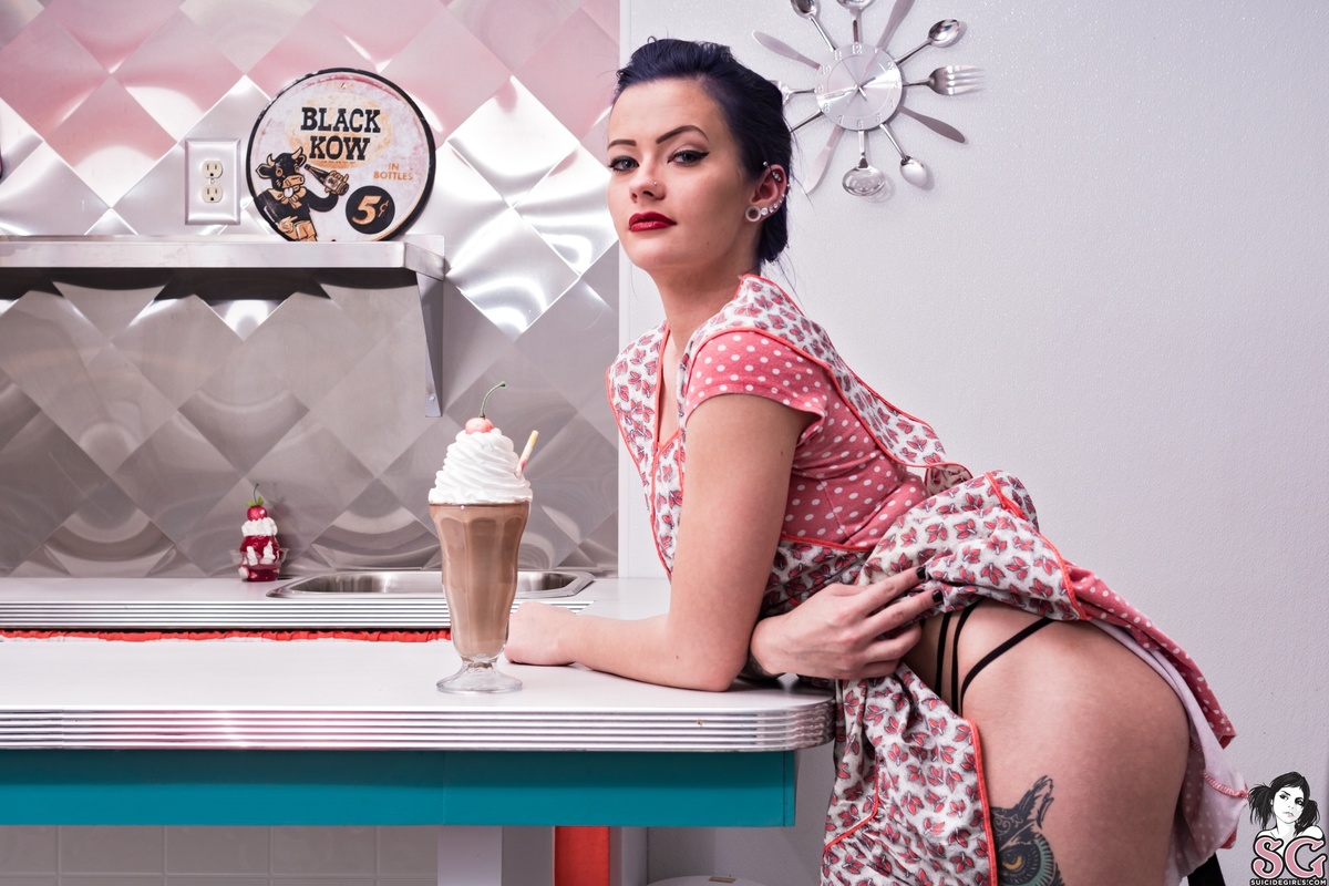 ciaraautumnmedlin-cherryontop-33.jpg