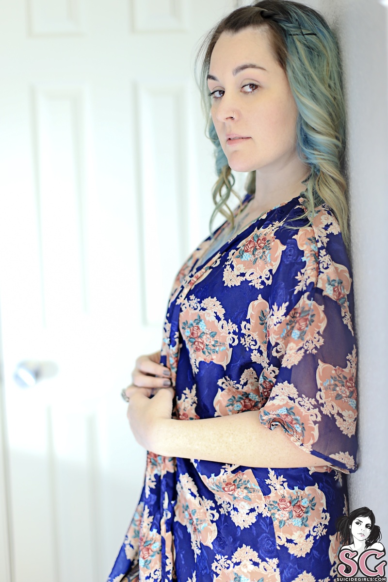 eminence-calantha-01.jpg