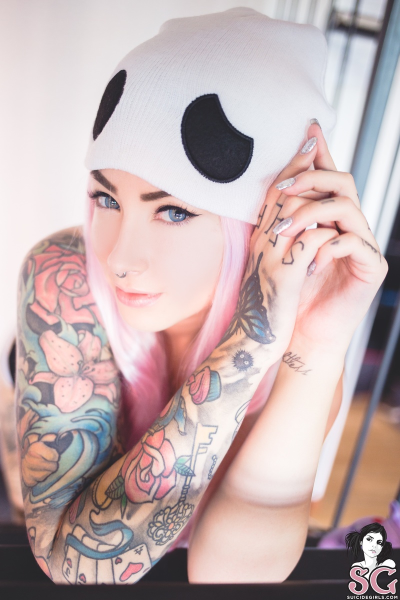 alerose-cosmoskull-07.jpg