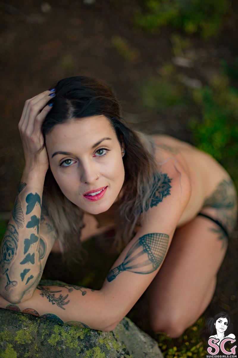 mariselle-somewherewithyou-17.jpg