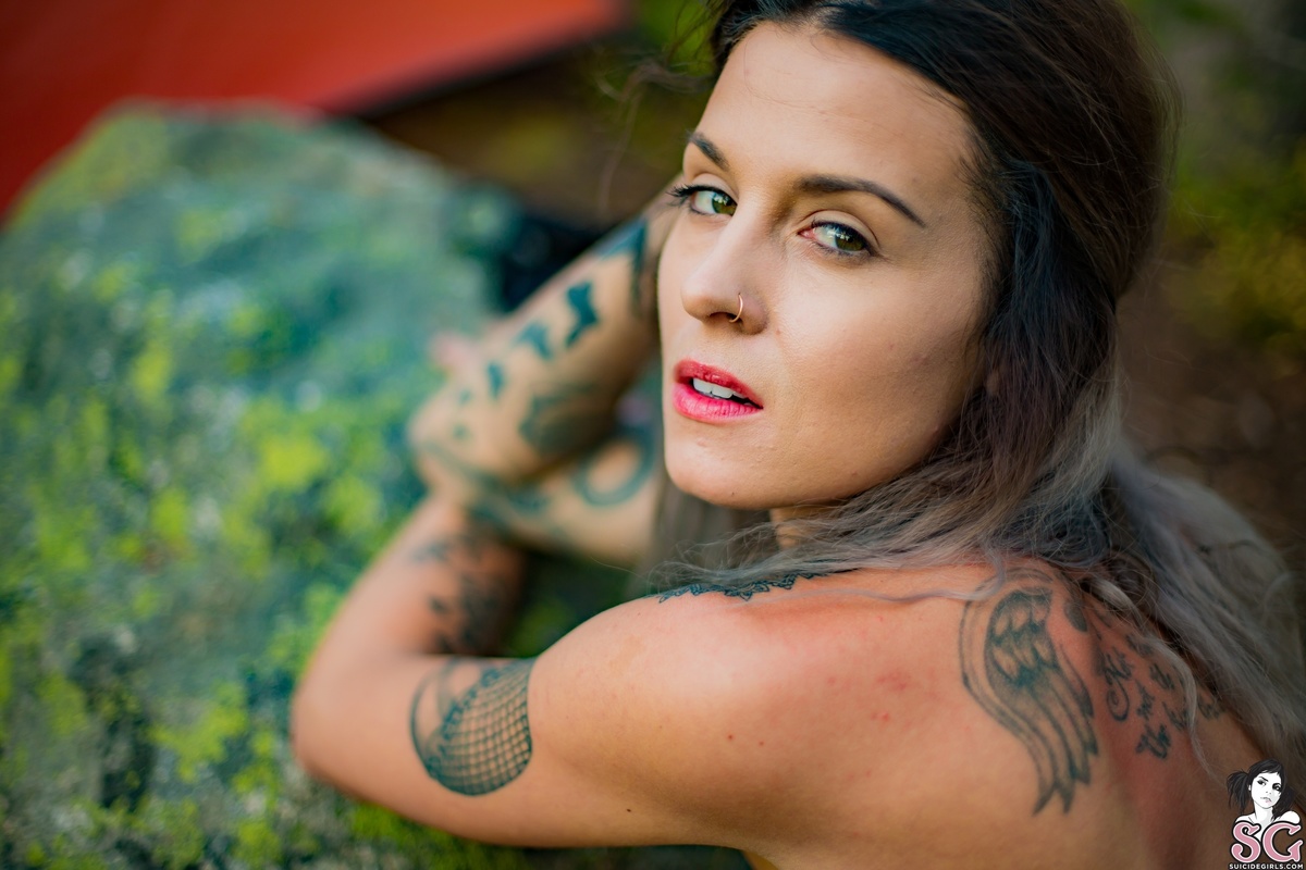mariselle-somewherewithyou-19.jpg