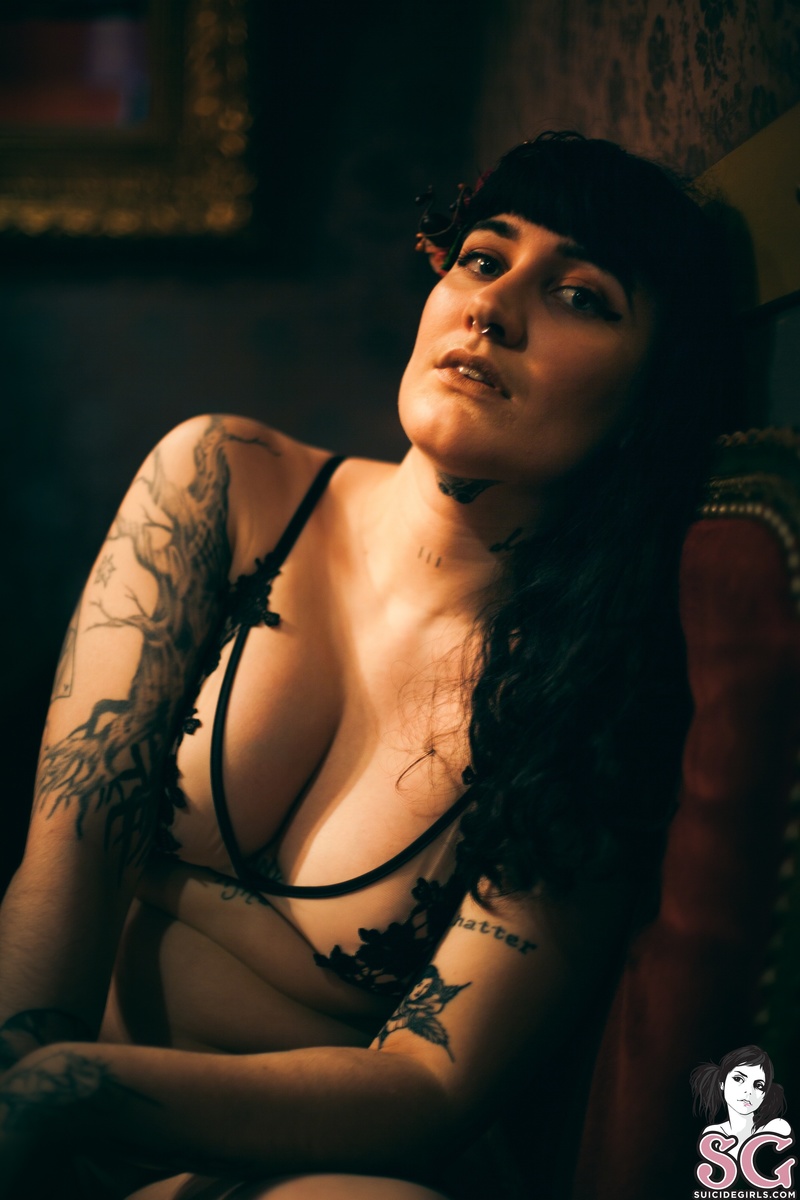 lornasharp-sanzissue-21.jpg