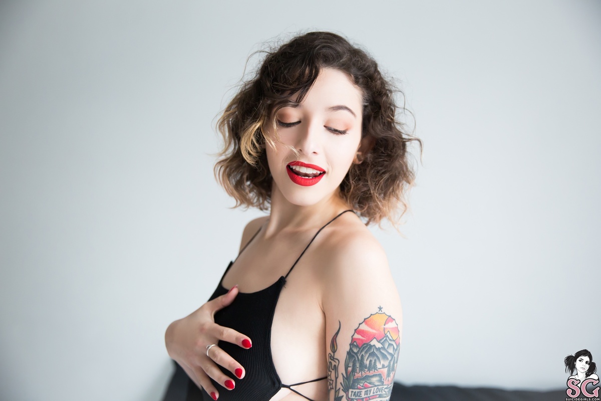 sophoulla-cherry-03.jpg