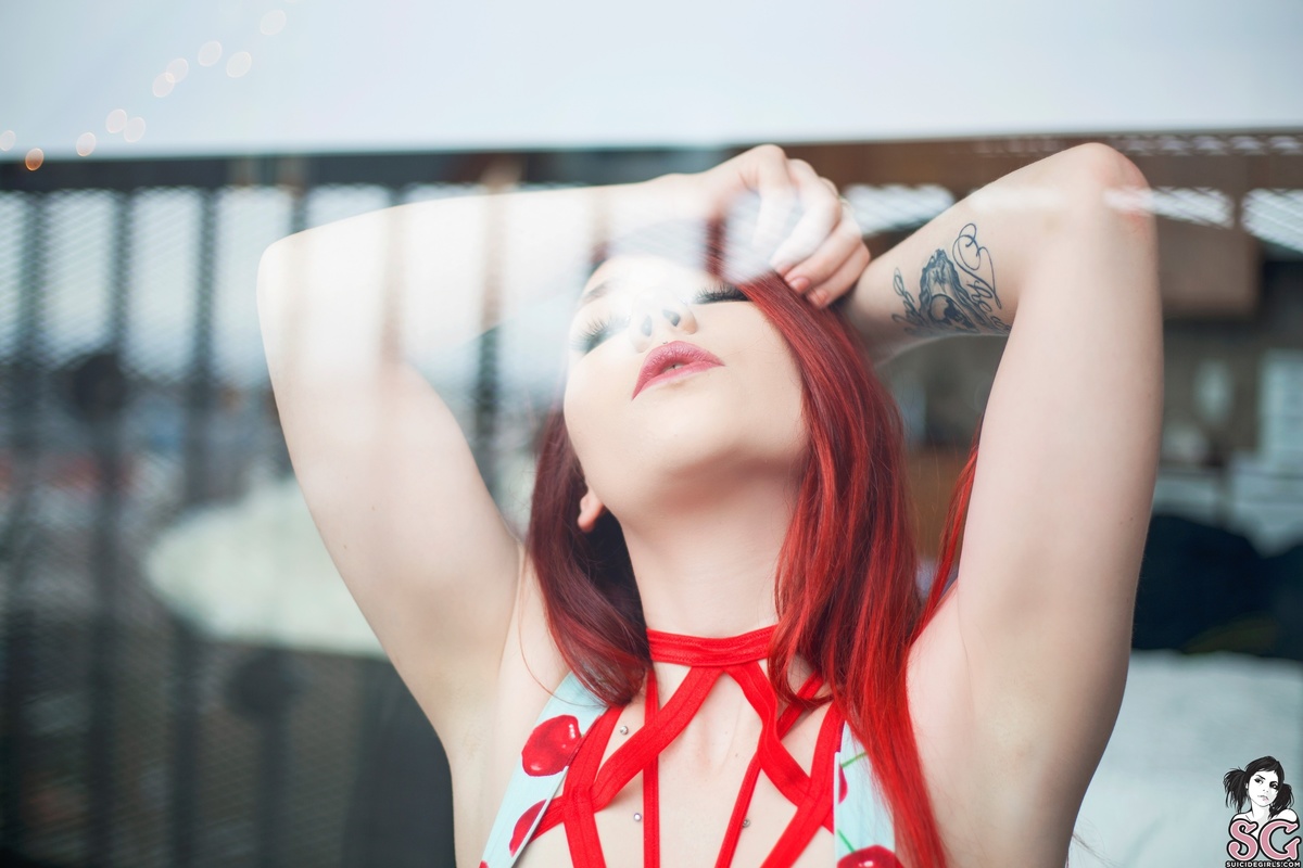 sirenerouge-cherrypie-01.jpg