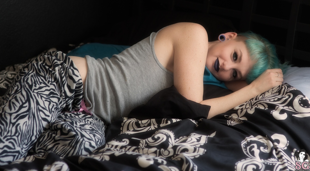 kinzy-mondaymorningblues-03.jpg
