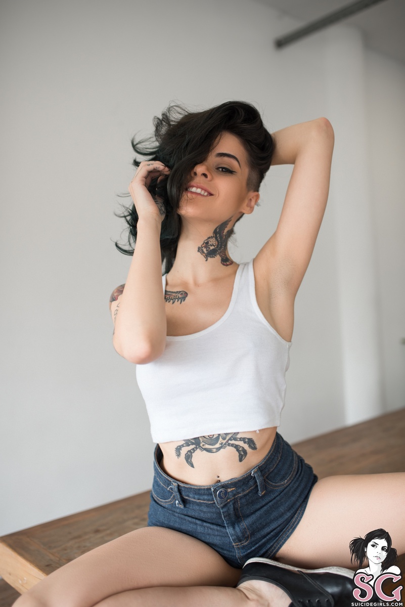 adriella-norush-03.jpg