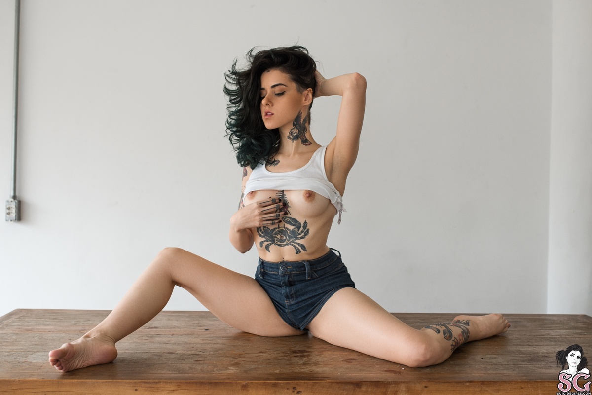 adriella-norush-09.jpg