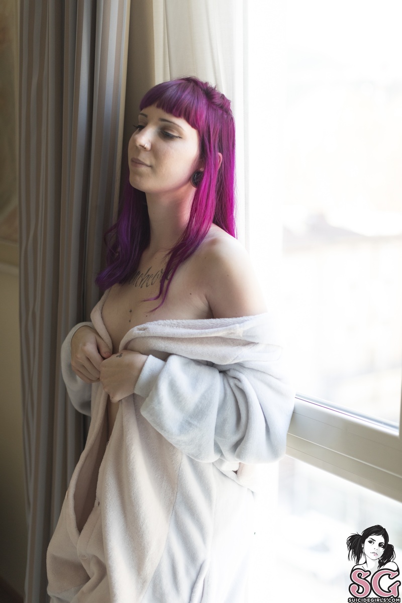 comfit-thepinkunicorn-07.jpg