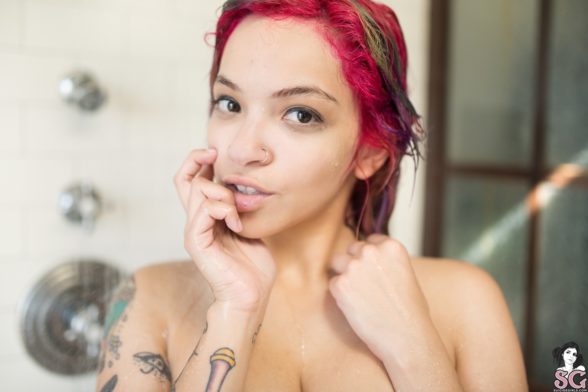 lua-wetdream-33.jpg
