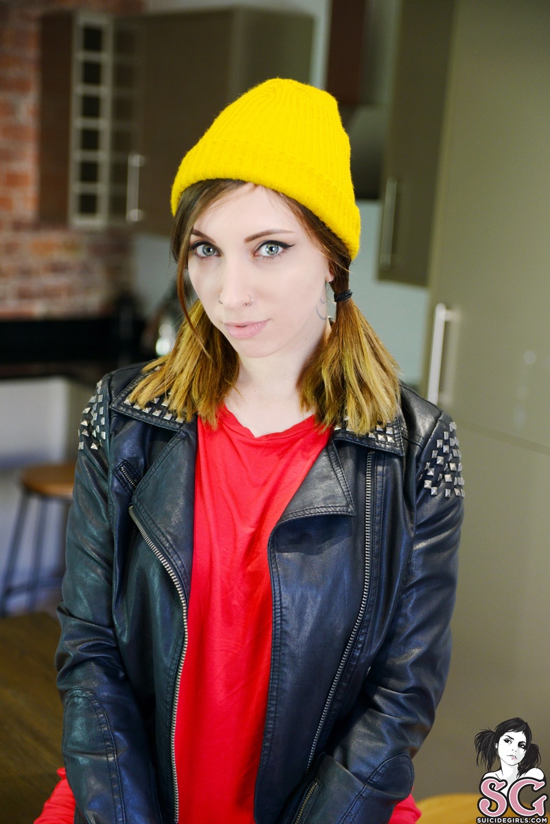 amandaellen-schoolsout-01.jpg