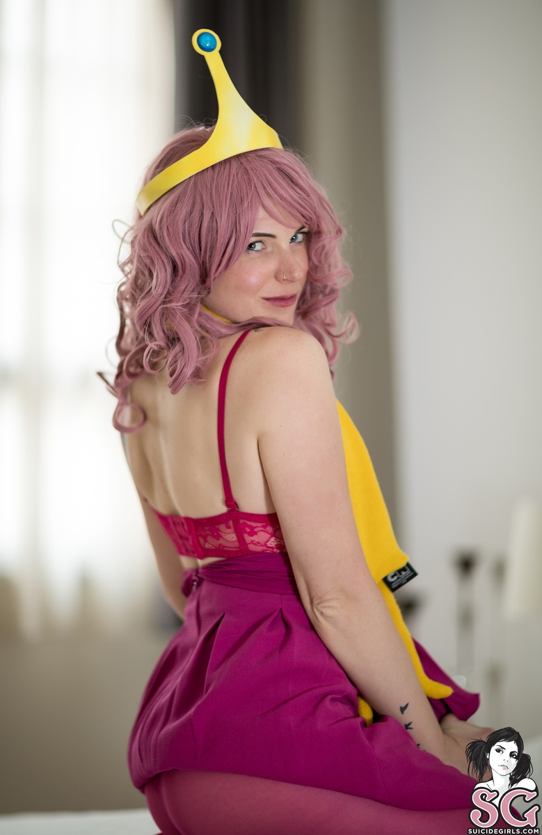 kittyqueen-aprincessinpink-21.jpg