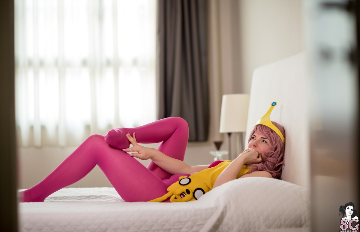 kittyqueen-aprincessinpink-27.jpg