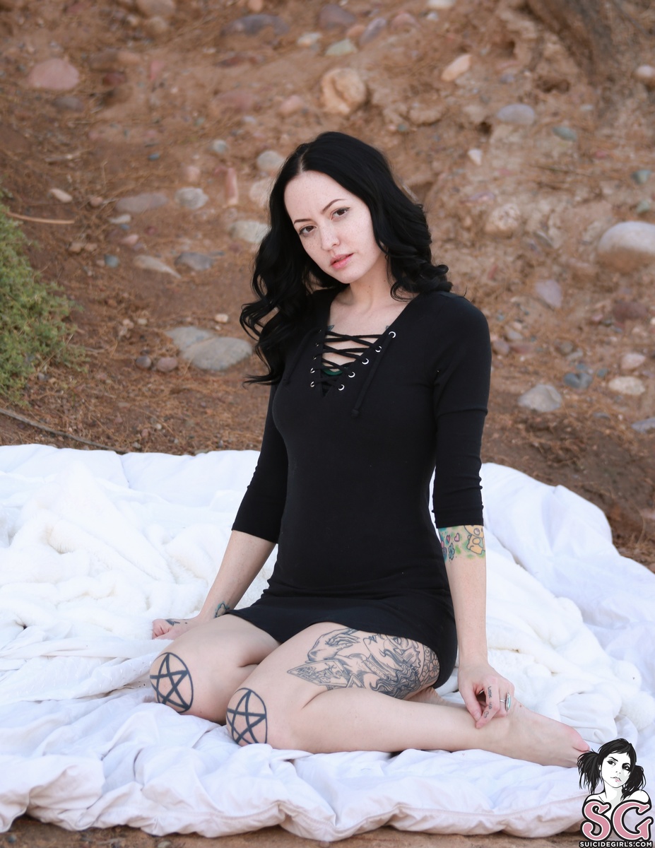 svana-notofthisworld-11.jpg