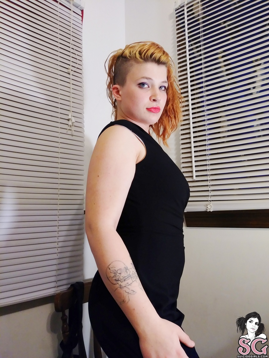 lexiswolfe-asexydayattheoffice-03.jpg