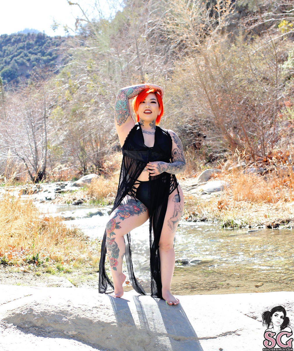 booteasee-comefloatwithme-01.jpg