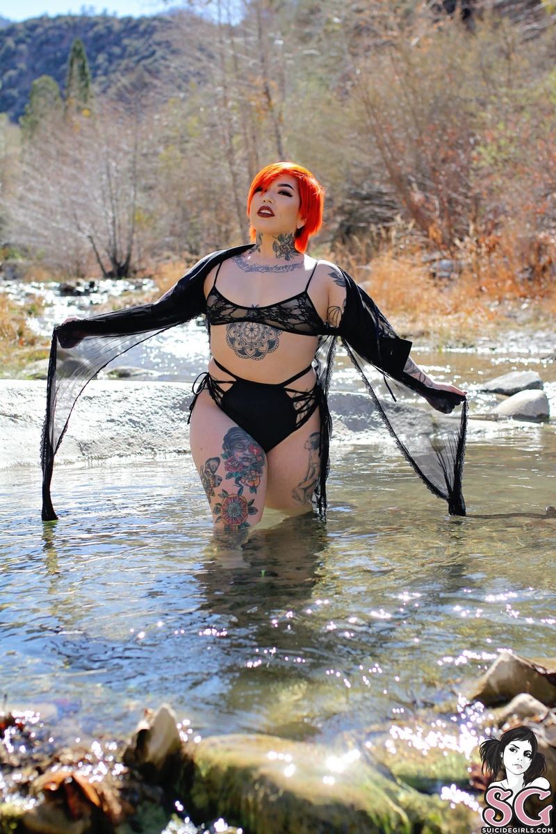 booteasee-comefloatwithme-15.jpg