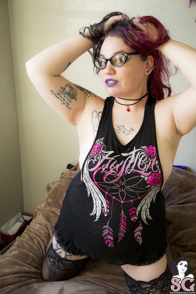 purplepagan-seductivedayinbed-05.jpg