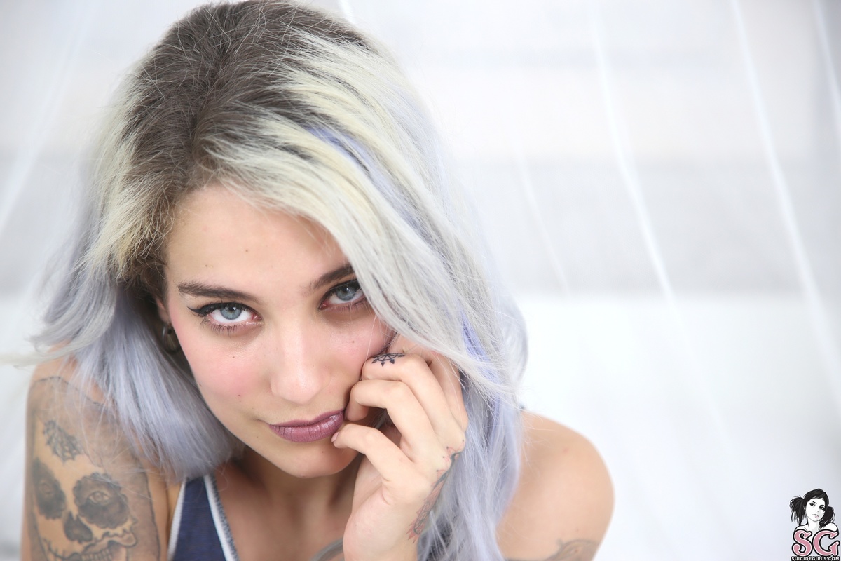 zombieacidgirl-sweetzombie-03.jpg