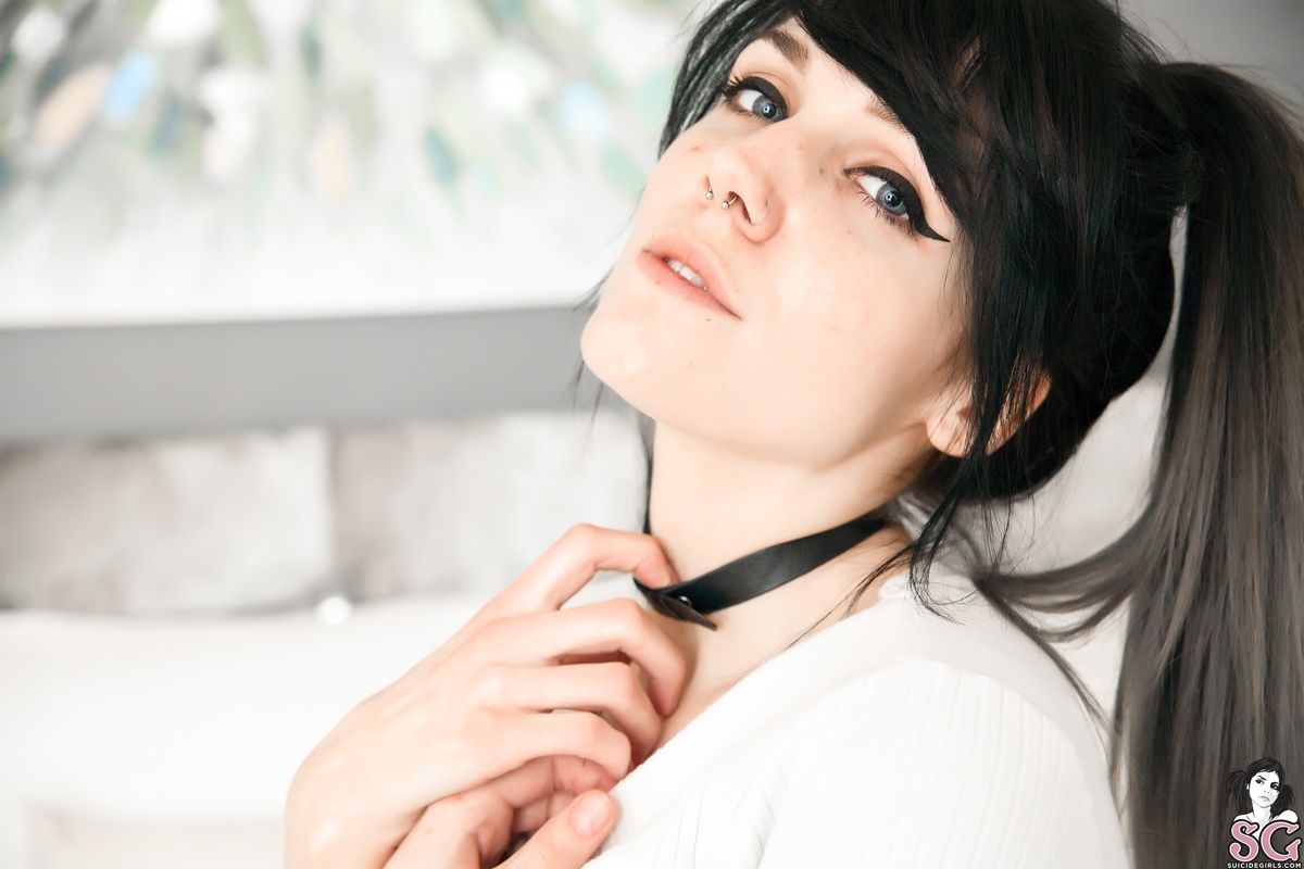 abithab-nightlightgirl-13.jpg
