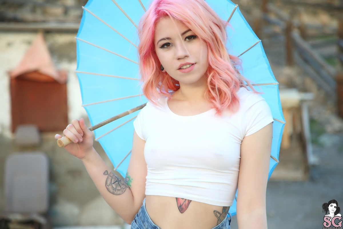 scyllabunny-lonelyisland-09.jpg