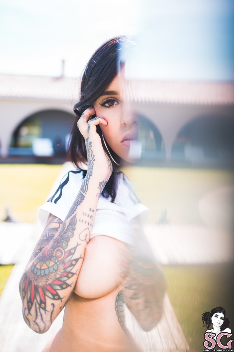 coralinne-summerinportugal-09.jpg
