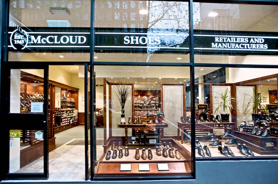 Explore Smart Fashion Style at Men’s Shoe Stores in Melbourne