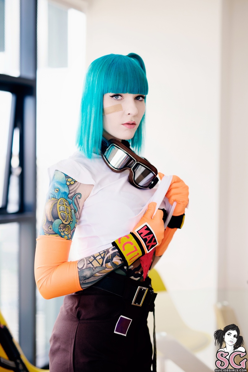 deliirium-dragonballhuntress-05.jpg
