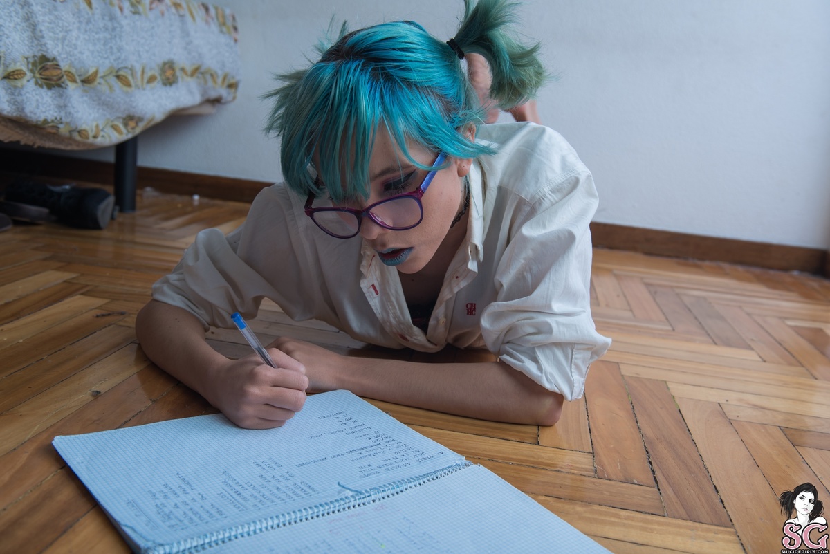 ainoaparty-schoolday-03.jpg