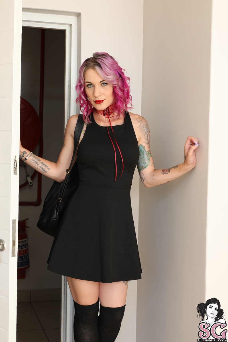 lufae-pinkweekend-01.jpg
