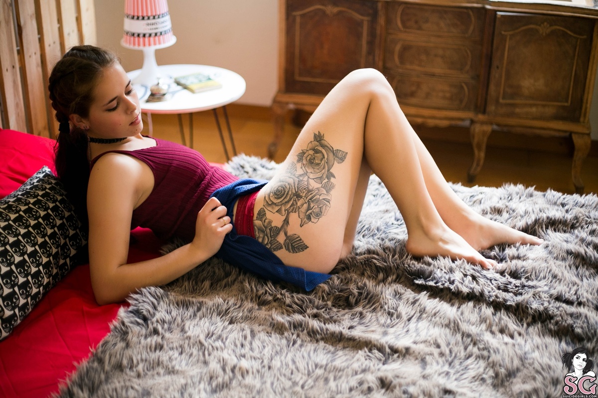 missheta-purplesky-03.jpg